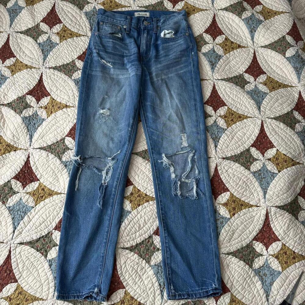 Madewell the perfect vintage jean distressed high waisted straight leg size 25”